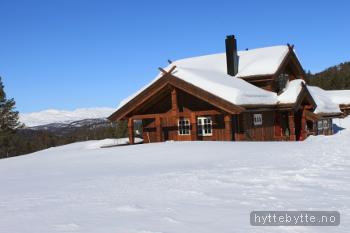 Klikk for stort bilde av 'Ny hytte med boblebad ved Rauland skisenter. '